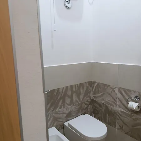 ベッド・アンド・ブレックファスト Anninedda 3*